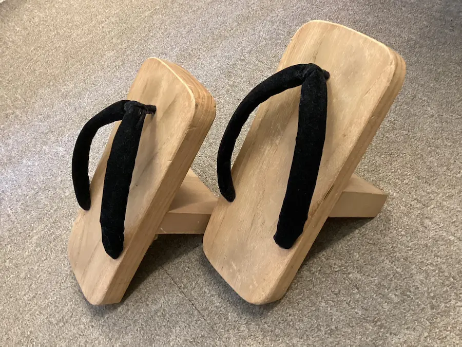 一本足の高下駄